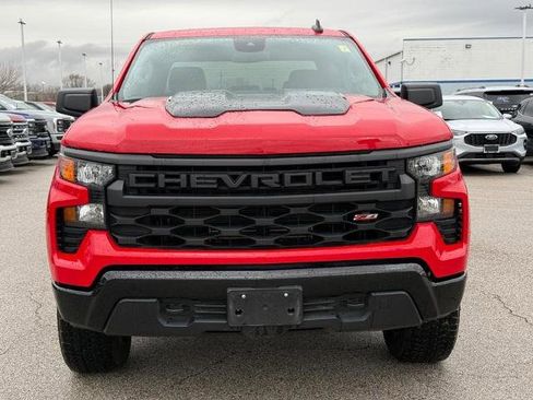 Used 2025 Chevrolet Silverado 1500 Custom Trail Boss w/ Turbomax Blackout Package AWD/4WD image 10