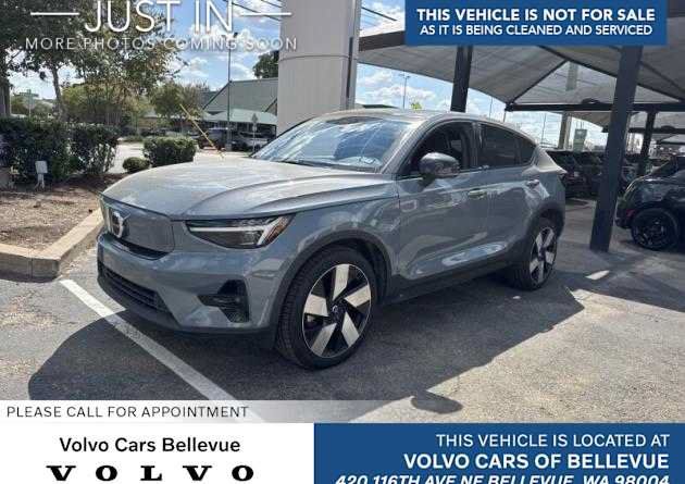 Used 2023 Volvo C40 P8 Recharge Ultimate AWD/4WD image 1