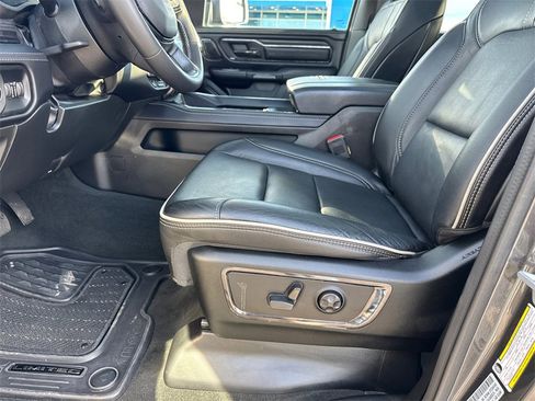 Used 2023 RAM 1500 Limited image 10