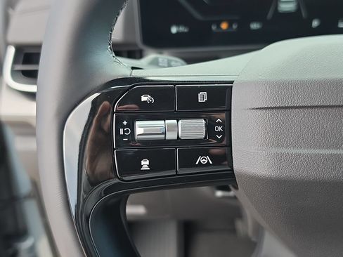 New 2027 Kia Carnival SX Prestige FWD image 30