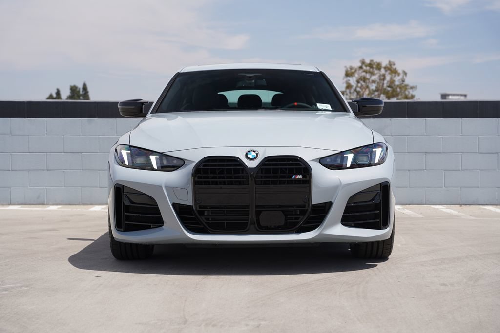 New 2026 BMW 440i xDrive w/ Premium Package AWD/4WD image 2