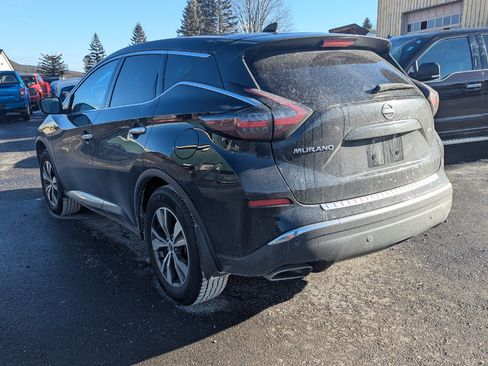 Used 2023 Nissan Murano S image 2
