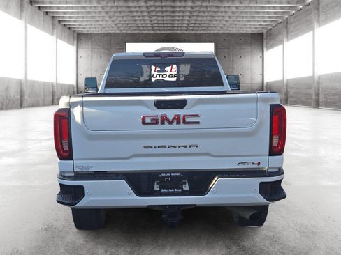 Used 2020 GMC Sierra 2500 AT4 w/ Technology Package image 6