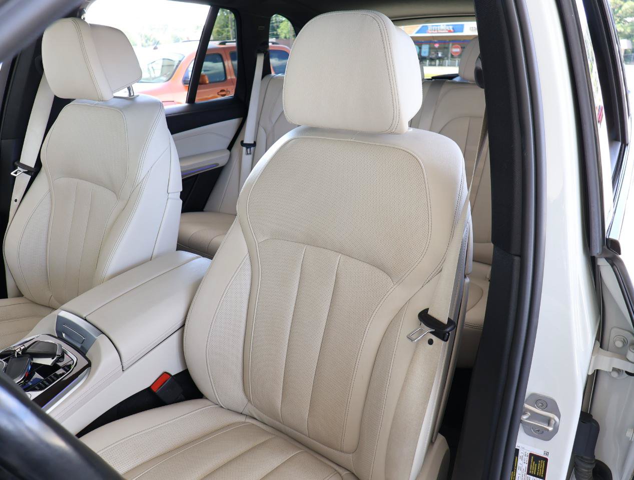 Used 2022 BMW X5 xDrive40i w/ M Sport Package AWD/4WD image 20