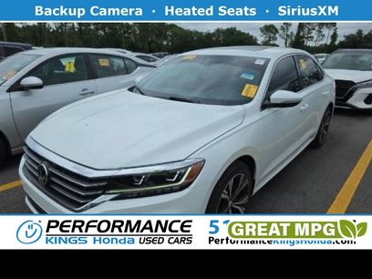 Used 2021 Volkswagen Passat 2.0T SE