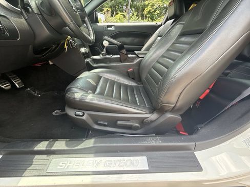 Used 2007 Ford Mustang Shelby GT500 RWD image 12
