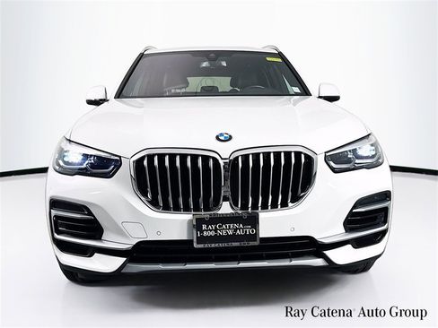 Used 2023 BMW X5 xDrive40i w/ Premium Package image 2