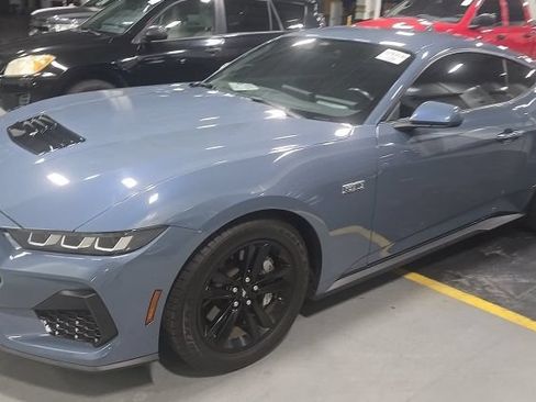 Used 2024 Ford Mustang GT RWD image 1