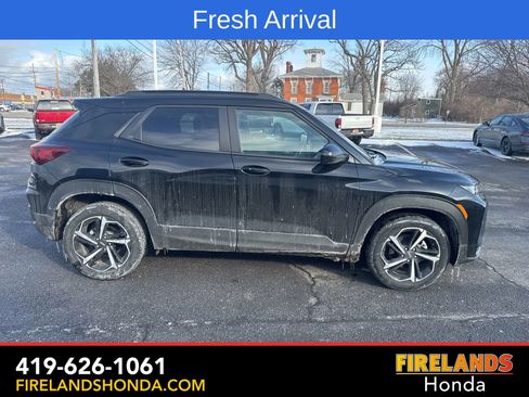 Used 2023 Chevrolet TrailBlazer RS w/ Convenience Package image 8