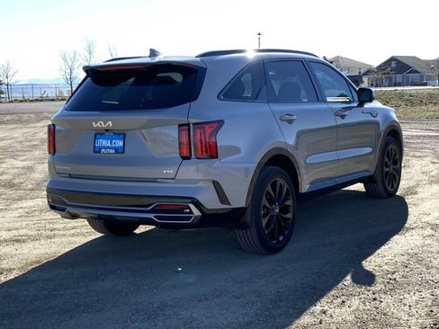 Used 2023 Kia Sorento SX image 14