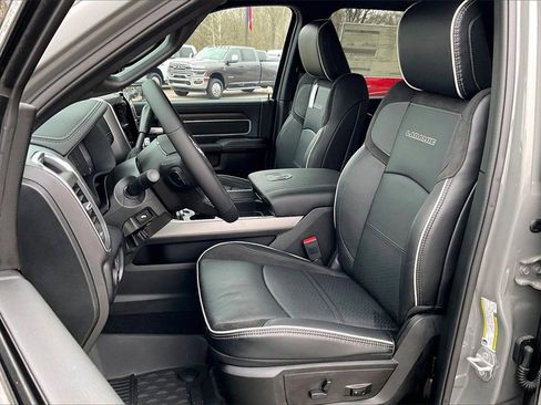 New 2026 RAM 2500 Laramie w/ Night Edition image 9