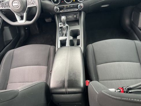 Certified 2024 Nissan Sentra SV image 17