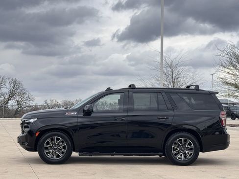 Used 2023 Chevrolet Tahoe Z71 w/ Z71 Off-Road Package image 3