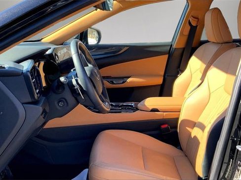 Used 2023 Lexus NX 350 AWD w/ Premium Package image 18