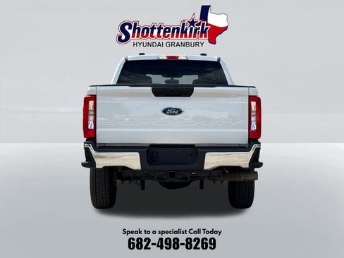 Used 2026 Ford F250 XLT AWD/4WD image 7