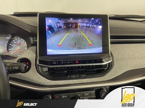 Used 2022 Jeep Compass Latitude AWD/4WD image 21