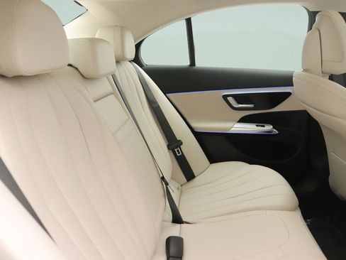 New 2026 Mercedes-Benz E 350 Sedan image 8