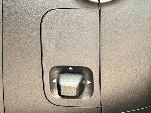 Certified 2025 Mercedes-Benz C 300 4MATIC Sedan image 37