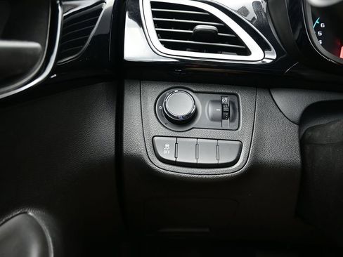 Used 2021 Chevrolet Spark LT image 18