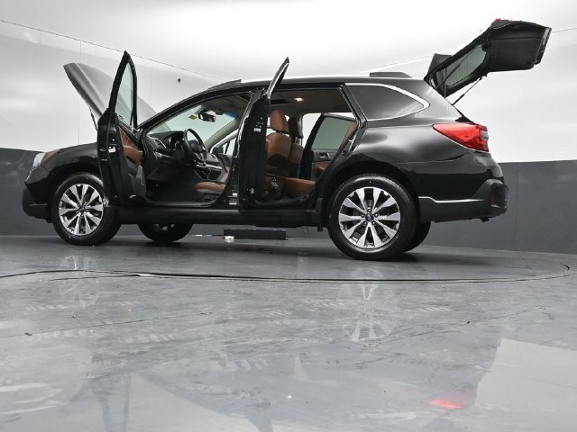 Used 2019 Subaru Outback 2.5i Touring w/ Popular Package #3A AWD/4WD image 58