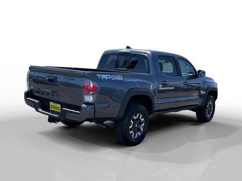 Used 2023 Toyota Tacoma TRD Off-Road w/ Technology Package AWD/4WD image 5