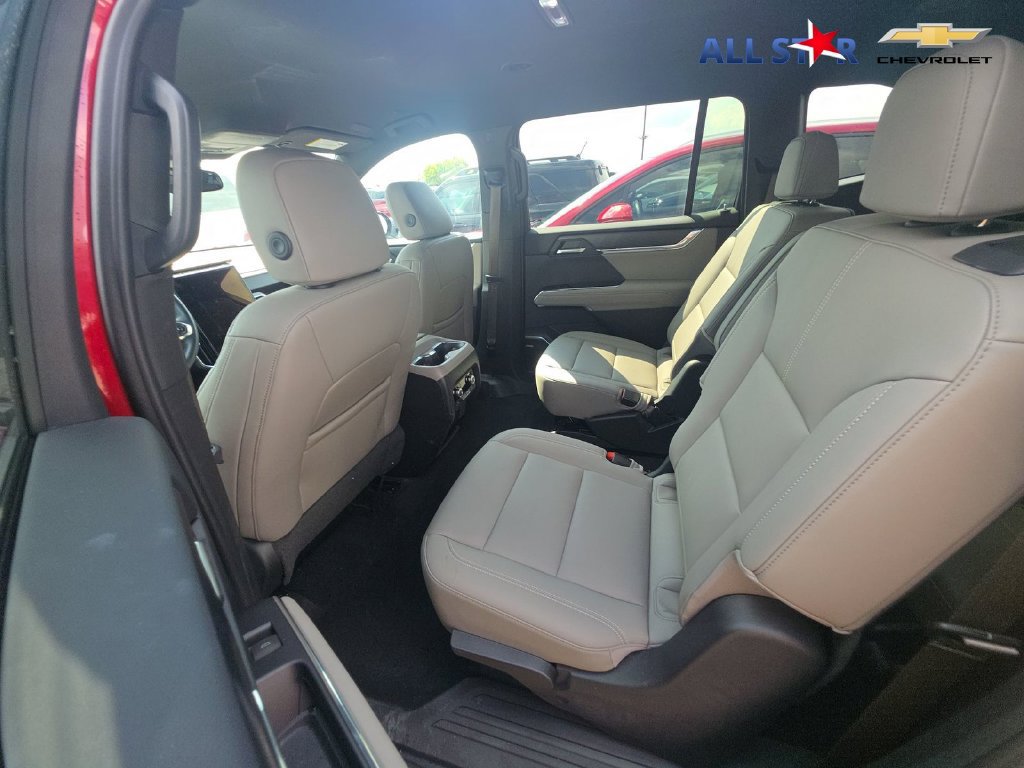 Used 2024 GMC Acadia Elevation w/ Luxury Package FWD image 6