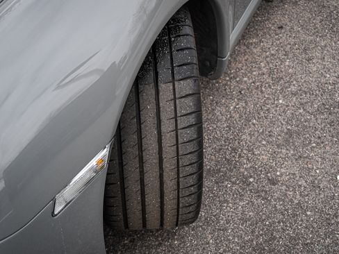 Used 2006 Porsche 911 Carrera image 12