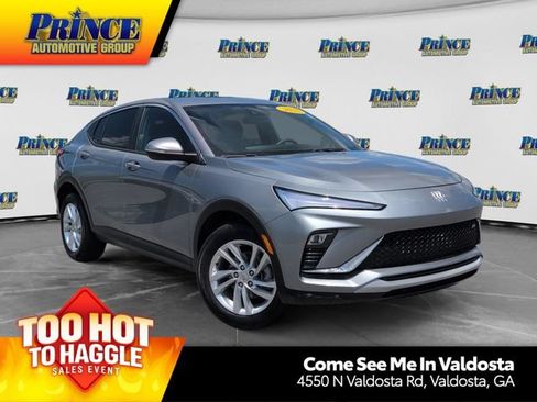 Used 2025 Buick Envista Preferred FWD image 1