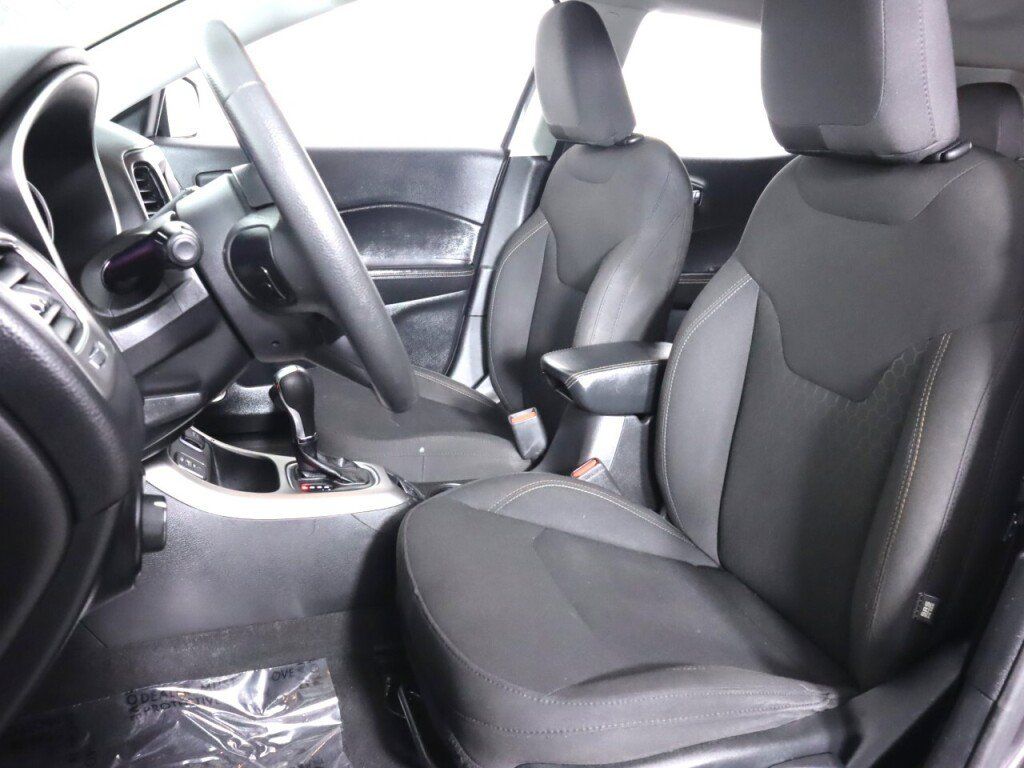 Used 2020 Jeep Compass Sport FWD image 27