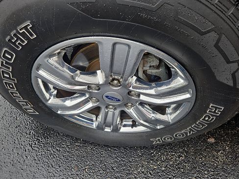 Used 2019 Ford Ranger XLT w/ Equipment Group 302A Luxury image 10