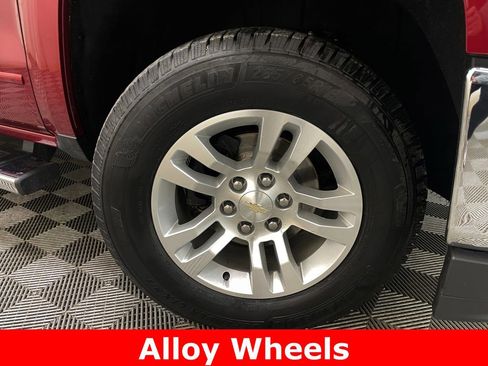 Used 2018 Chevrolet Silverado 1500 LT w/ All Star Edition image 49