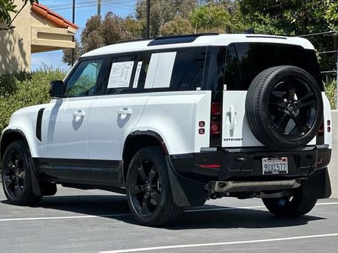 Certified 2025 Land Rover Defender 110 X-Dynamic SE AWD/4WD image 3