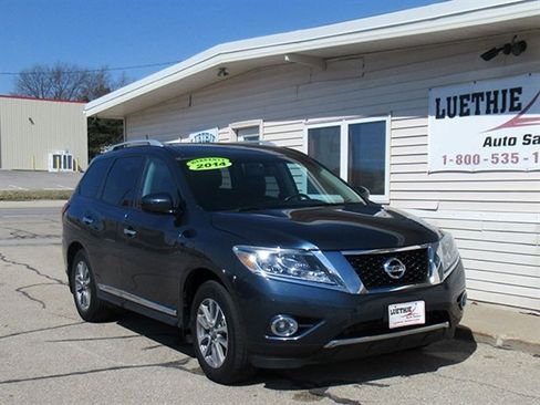 Used 2014 Nissan Pathfinder SL w/ SL Premium Package image 4