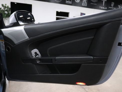 Used 2013 Aston Martin DB9 Volante image 22