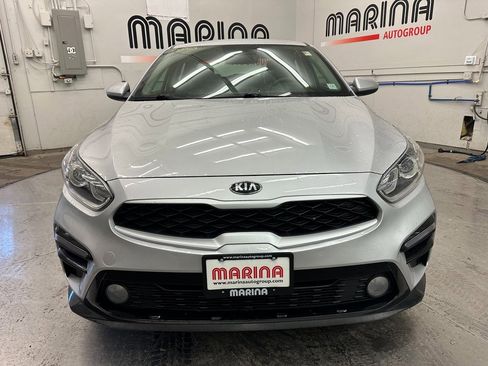 Used 2019 Kia Forte LXS image 9