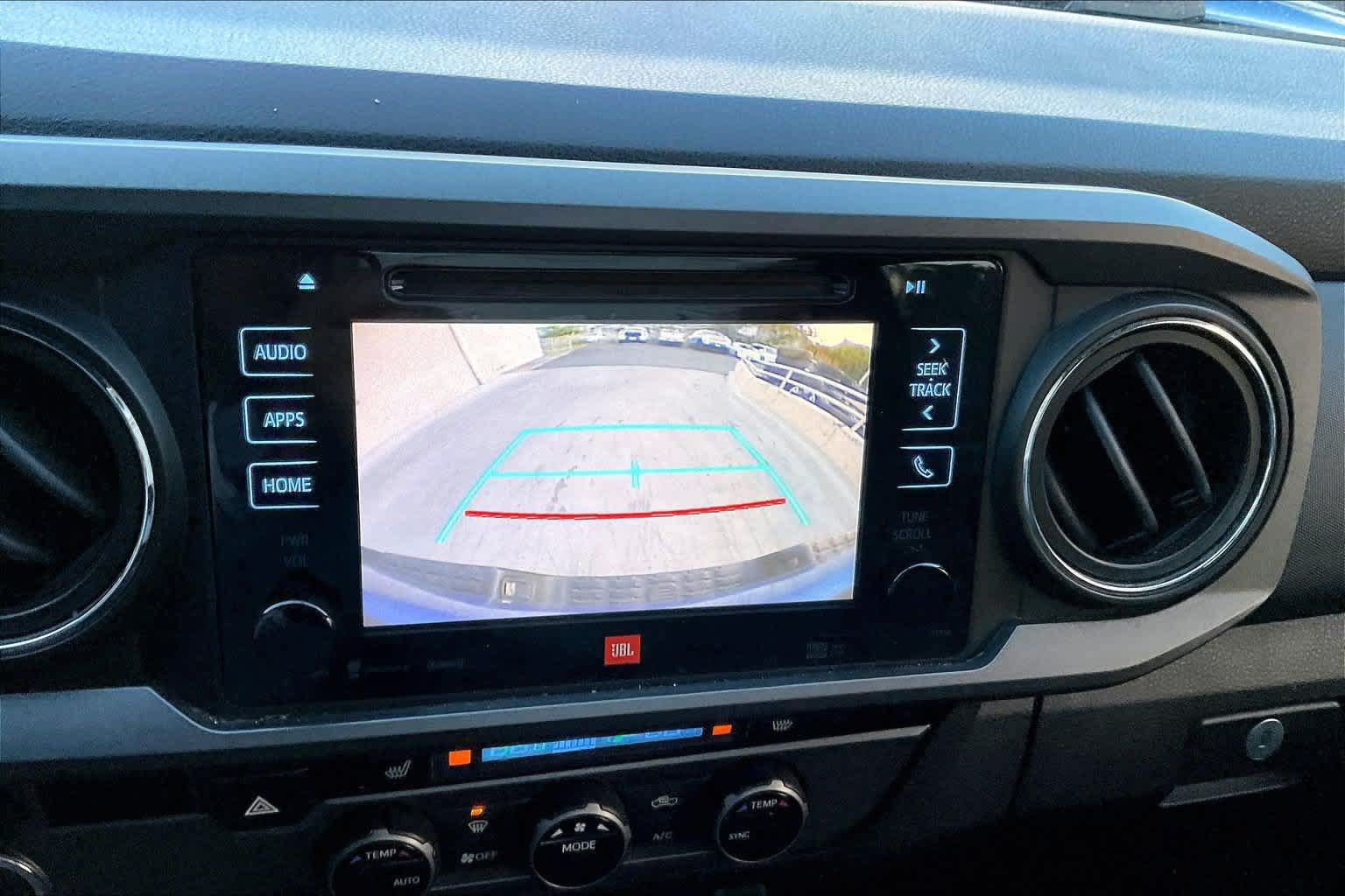 Used 2017 Toyota Tacoma TRD Sport RWD image 26