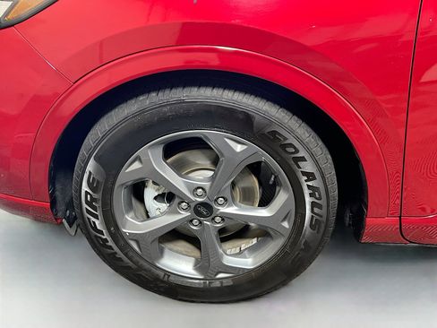 Used 2024 Ford Escape ST-Line image 13
