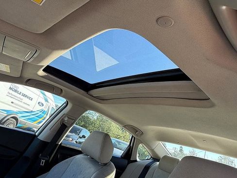 Used 2023 Honda Accord EX image 22