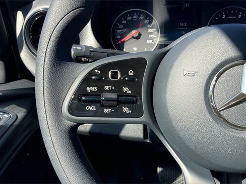 Used 2024 Mercedes-Benz Sprinter 2500 image 17