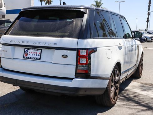 Used 2015 Land Rover Range Rover Supercharged AWD/4WD image 12