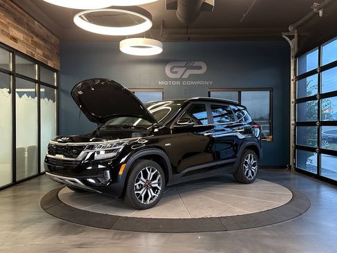 Used 2023 Kia Seltos SX AWD/4WD image 24