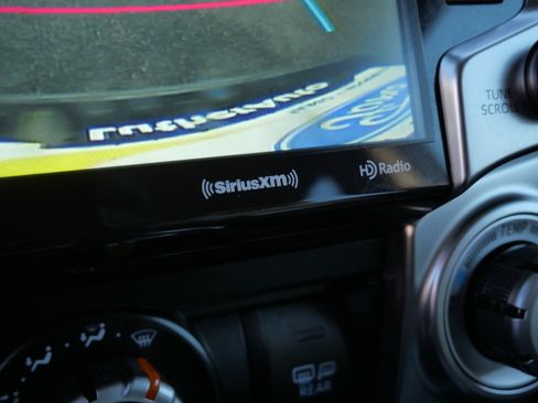 Certified 2024 Toyota 4Runner SR5 Premium image 32