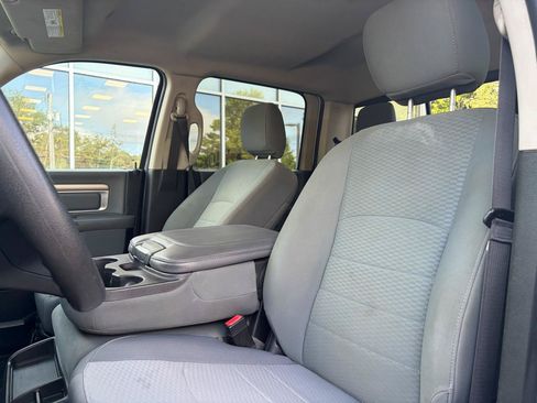 Used 2018 RAM 2500 SLT AWD/4WD image 24