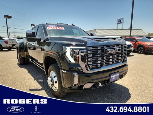 Used 2024 GMC Sierra 3500 Denali Ultimate AWD/4WD image 1