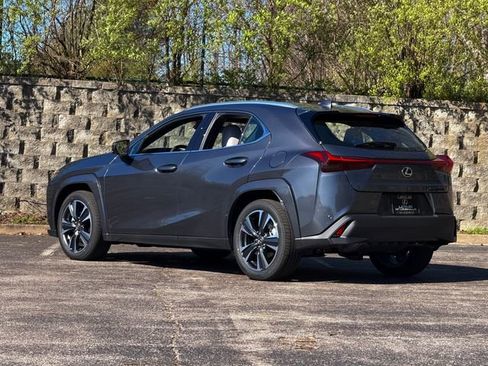 New 2026 Lexus UX 300h AWD image 5