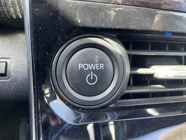Used 2023 Subaru Solterra AWD image 16