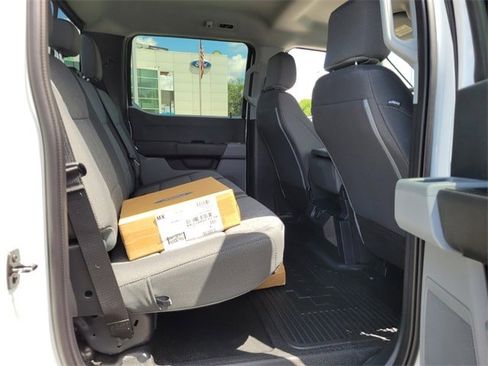 New 2025 Ford F450 XL w/ XL Chrome Package image 36