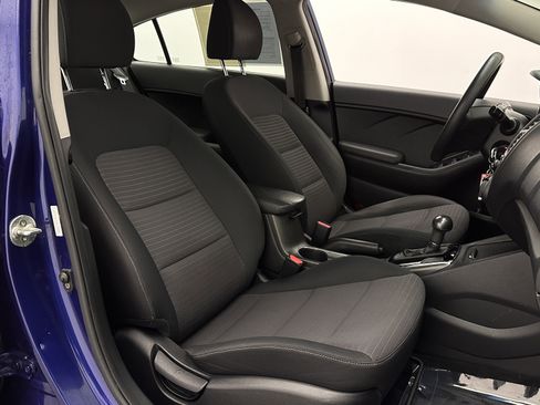 Used 2018 Kia Forte LX w/ LX Popular Package FWD image 32