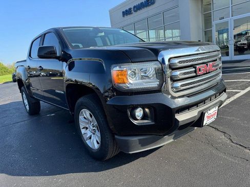 Used 2018 GMC Canyon SLE w/ SLE Convenience Package RWD image 2
