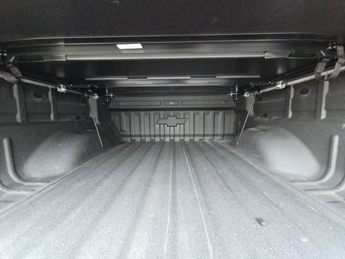 Used 2018 Chevrolet Colorado LT w/ Luxury Package, Chrome image 12